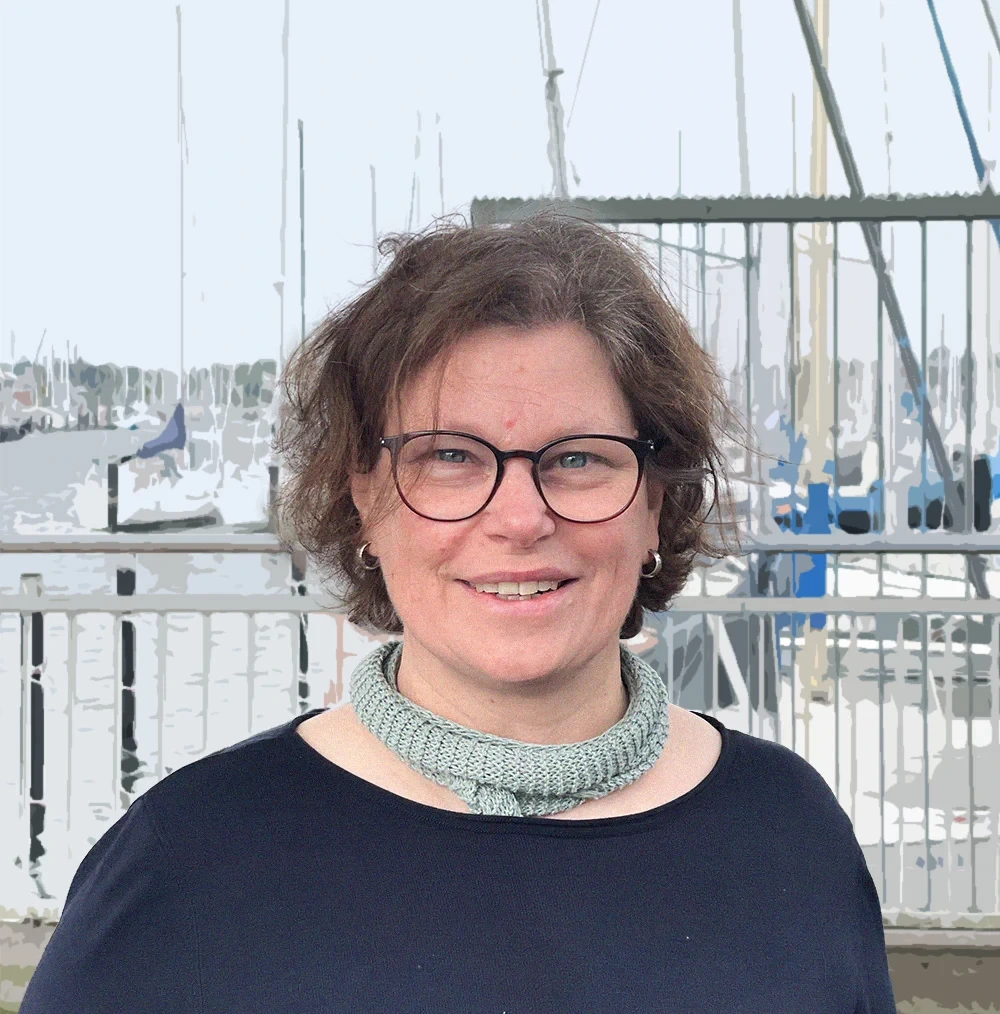 Portrait von Hebamme Esther Siebmann